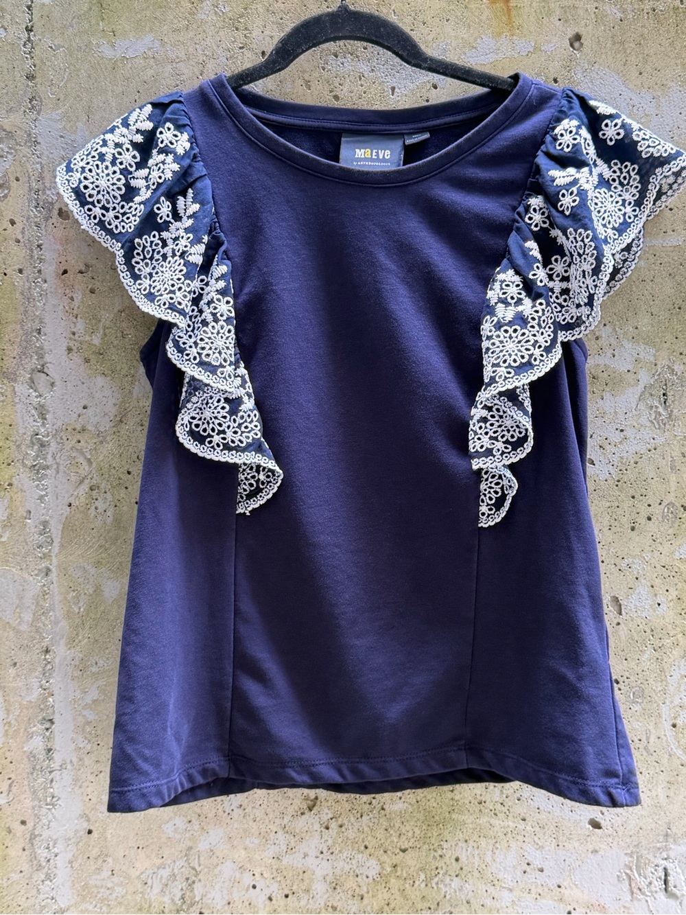โจ3 for $50โจ Anthropologie Maeve Top Butterfly Embroidered Sleeves, Navy